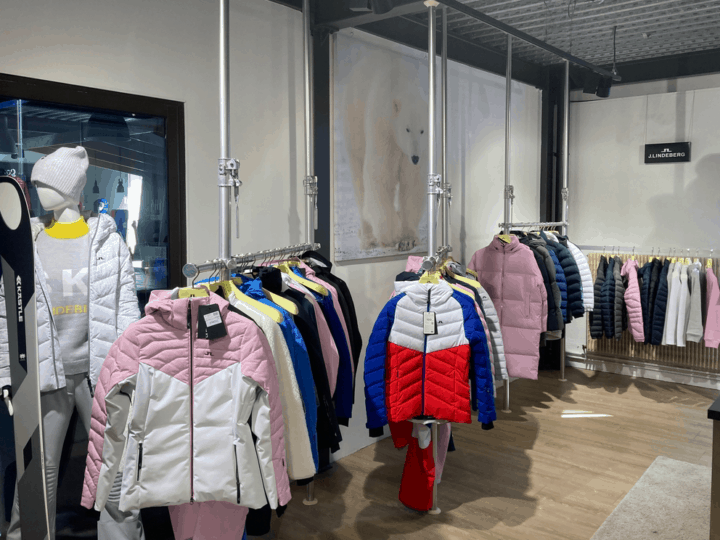 Showroom Le 13 intègre J-Lindeberg