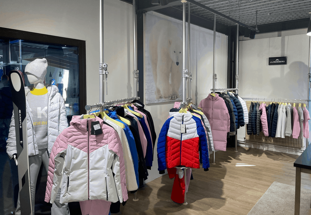 Showroom Le 13 intègre J-Lindeberg